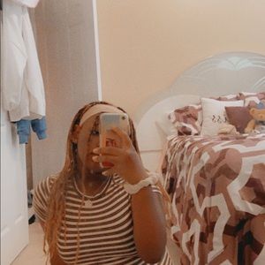 Meet your Posher, Adriel